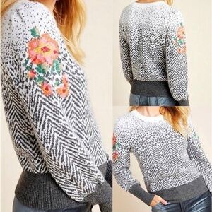 Anthropologie Karolina Gray Wool Blend Floral Puff Sleeve Sweater Size XS